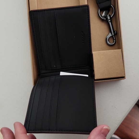 Coach Mens Wallet all over print and key chain ONLY FROM BOX SET NWT - Picture 3 of 15